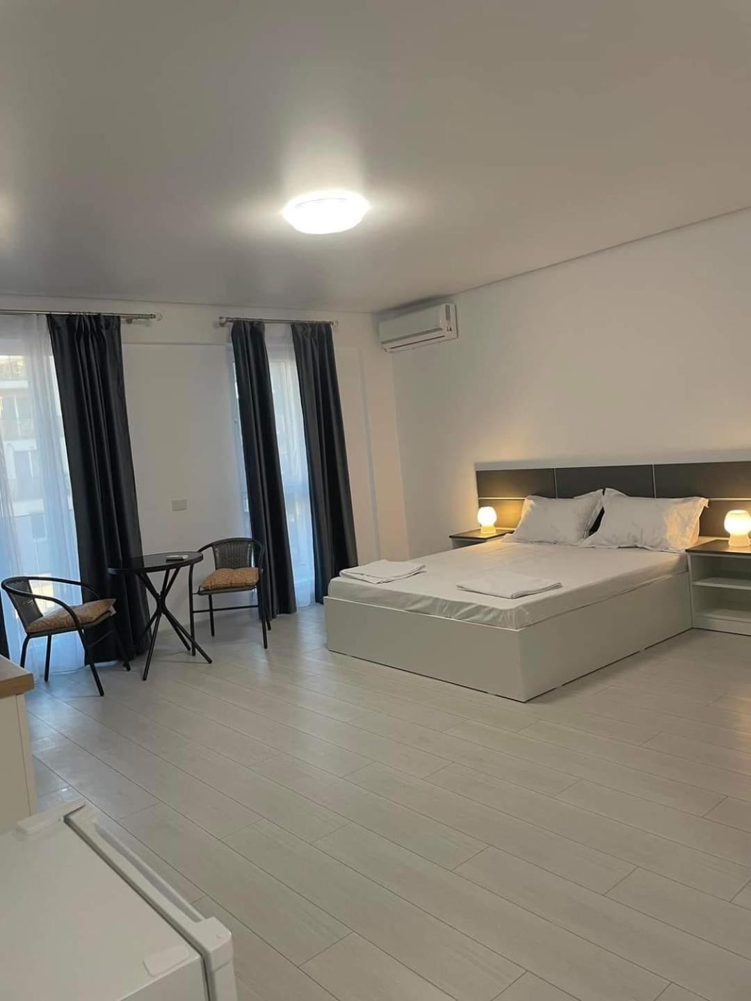 Regim Hotelier/Bucuresti Eksteriør billede